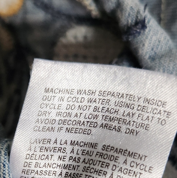 BeBe Women's Denim Jacket with Floral Embroidery And Rhinestones & Pockets - Picture 8 of 9